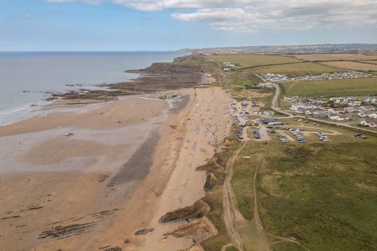 House Long Park Drive in Widemouth Bay