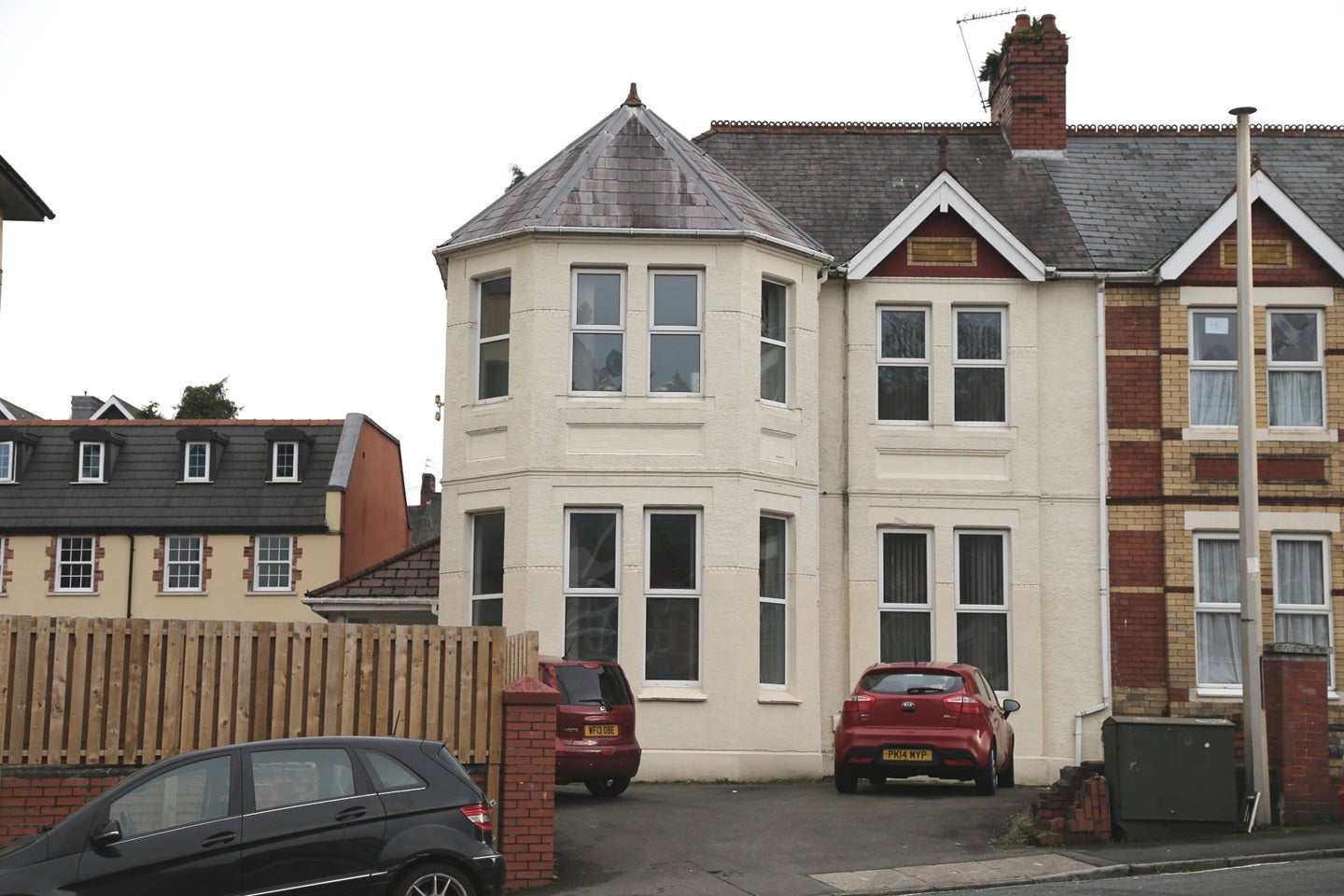 Room Llanthewy Road in Newport