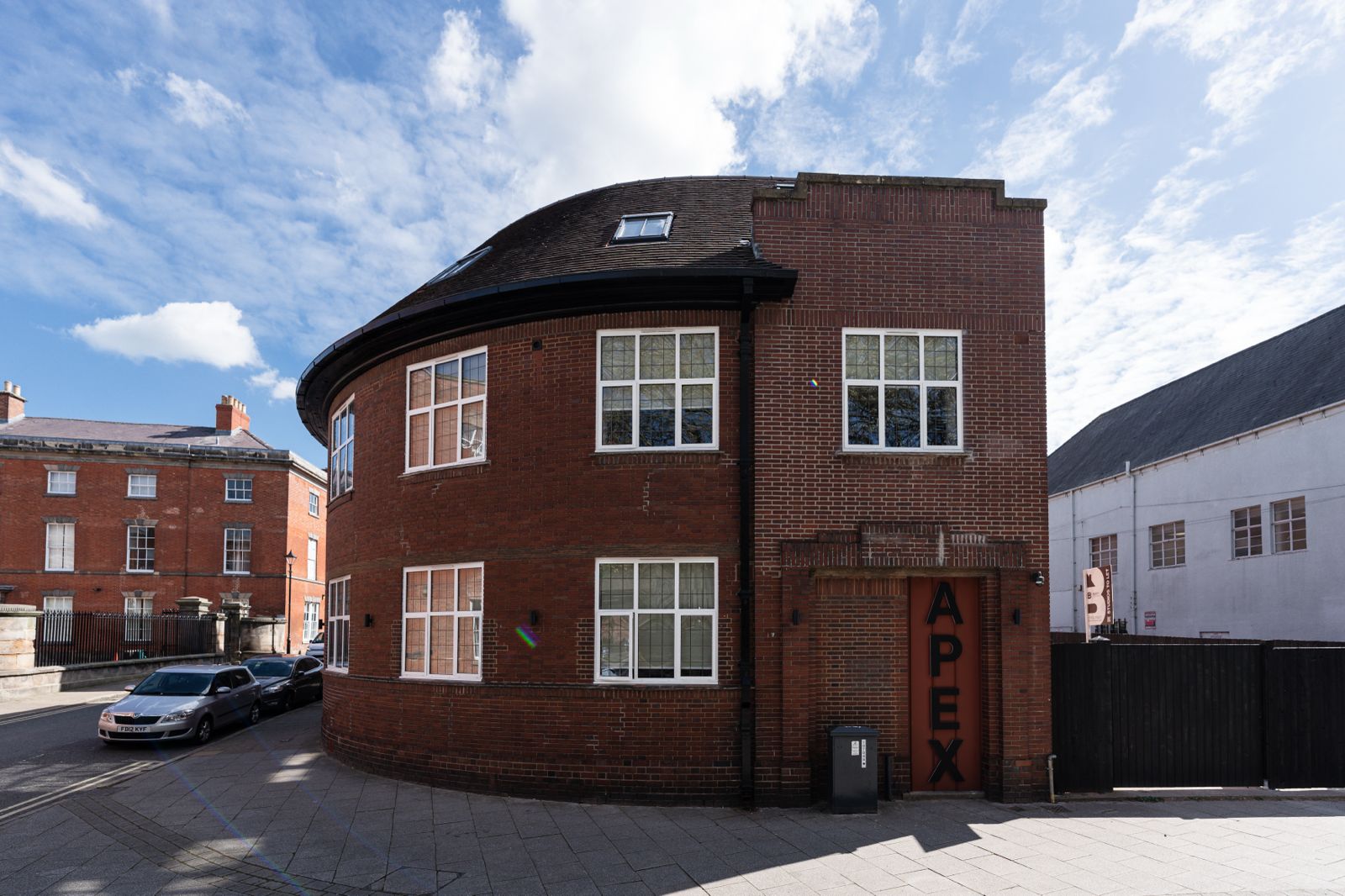 Flat Saint Mary's Gate in Derby