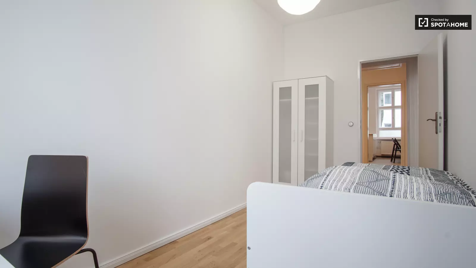 Wohnung Hohenzollerndamm in Berlin