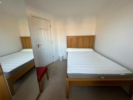 Room Aspen Grove in Rushmoor