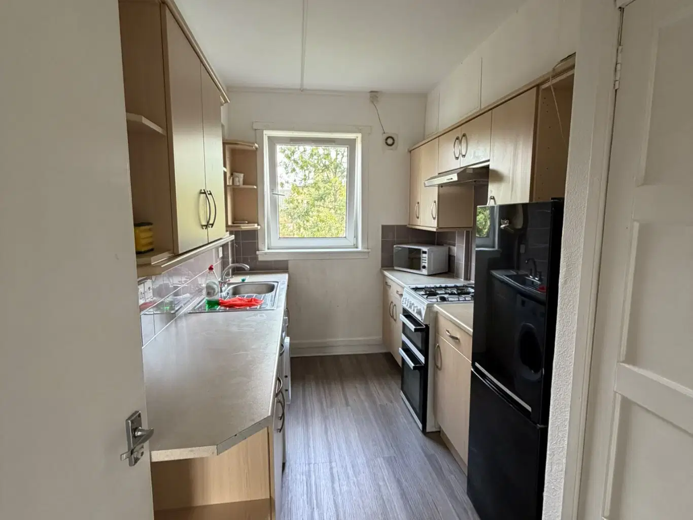 House Broomhouse Grove in City of Edinburgh