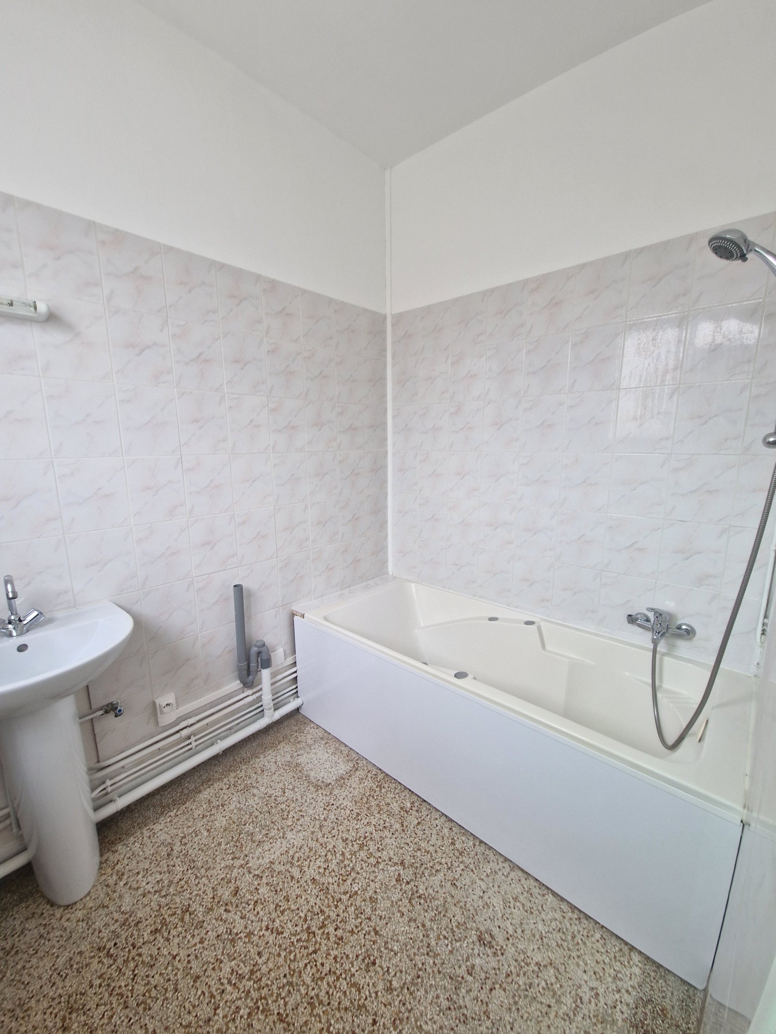 Flat Rue Saint-Jean in Gournay-en-Bray