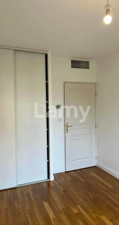 Flat Rue de Montbrillant in Lyon