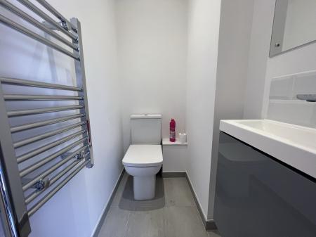 Flat Addington Road in Greater London