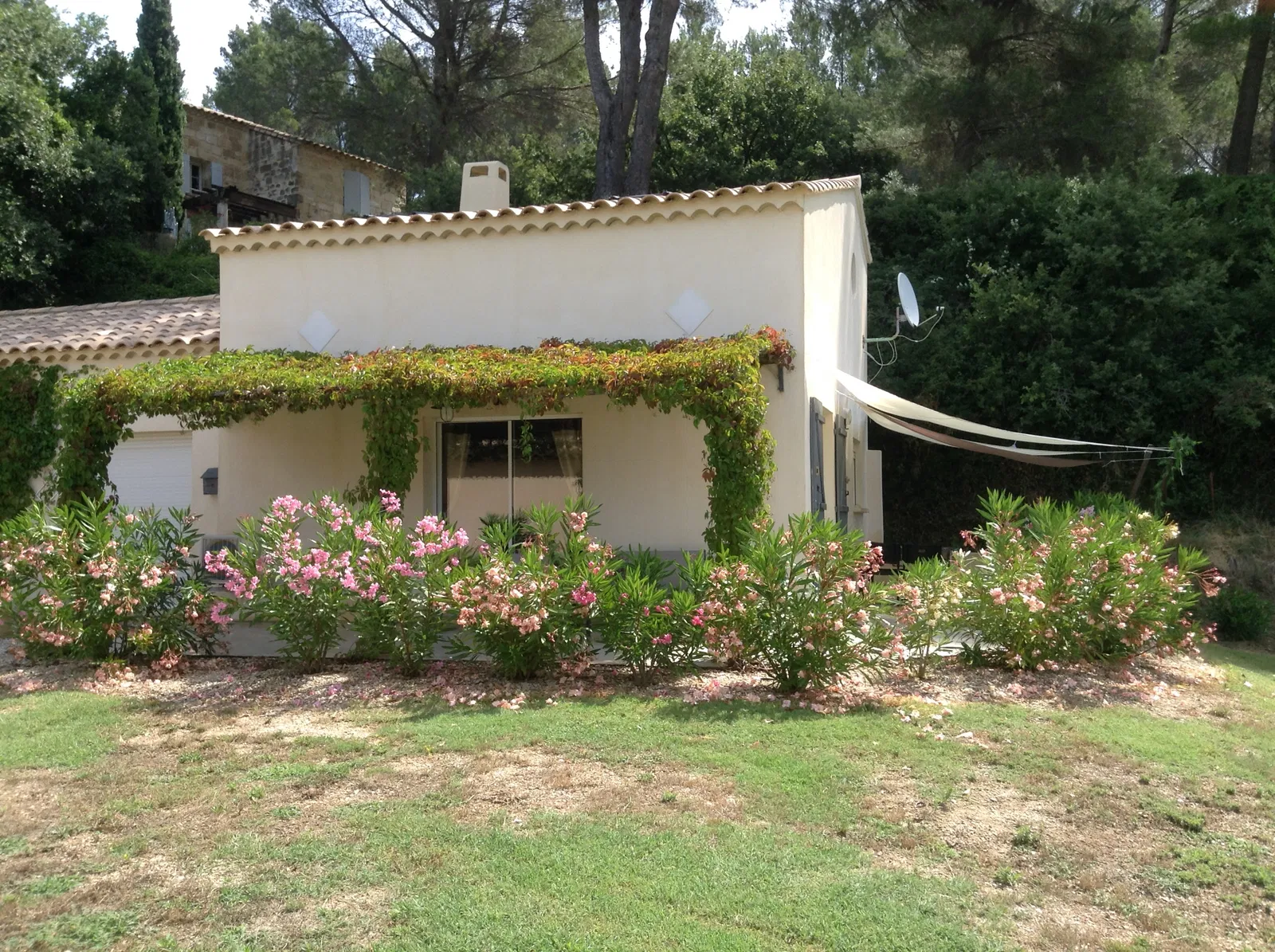 House Chemin des Petits Chênes in Domazan