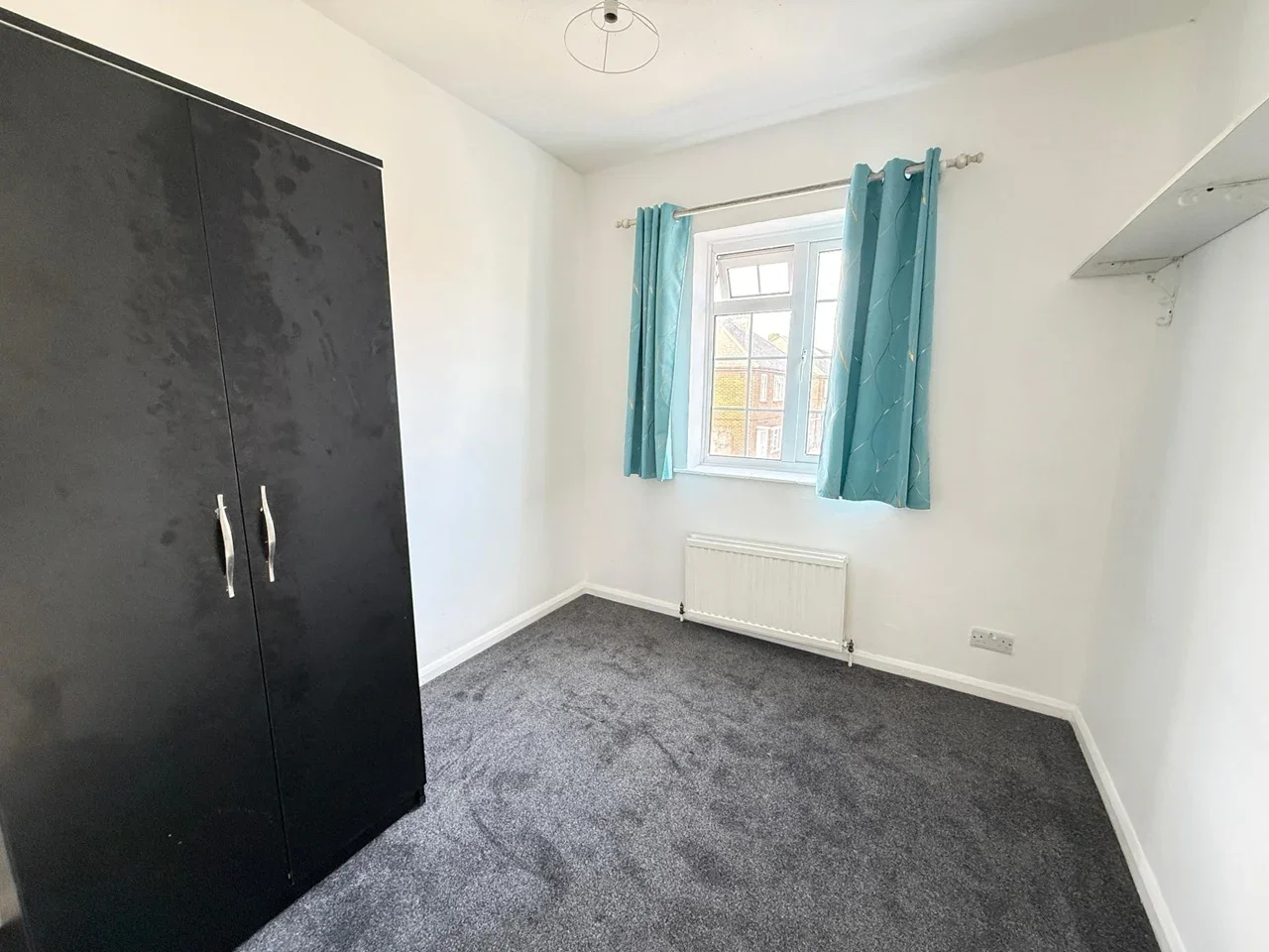 House Ditton Road in Greater London