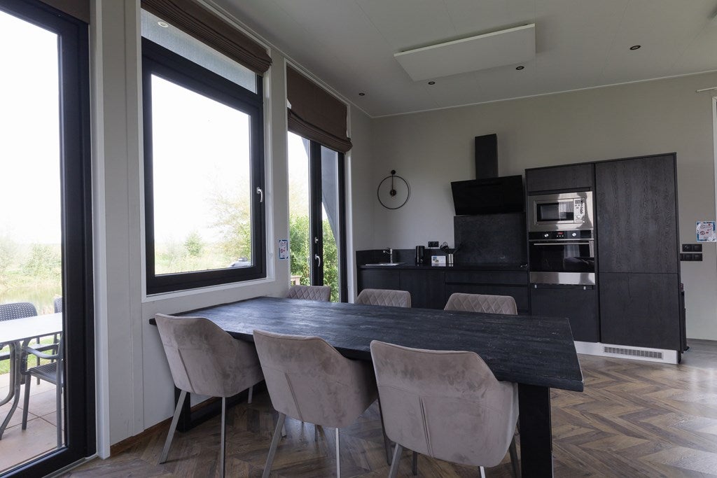 Appartement te koop: Flevoweg 90-410, Kampen