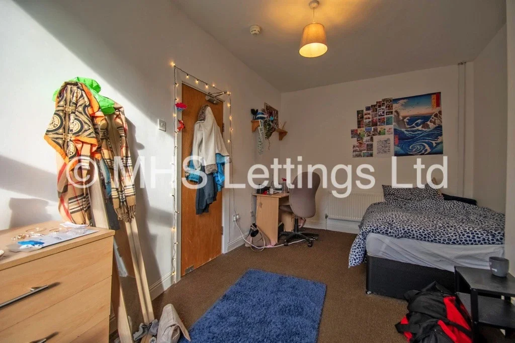 House Back Hessle Mount in Leeds