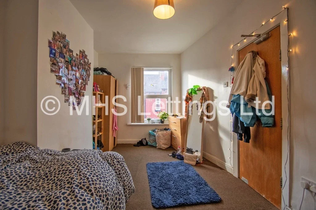 House Back Hessle Mount in Leeds