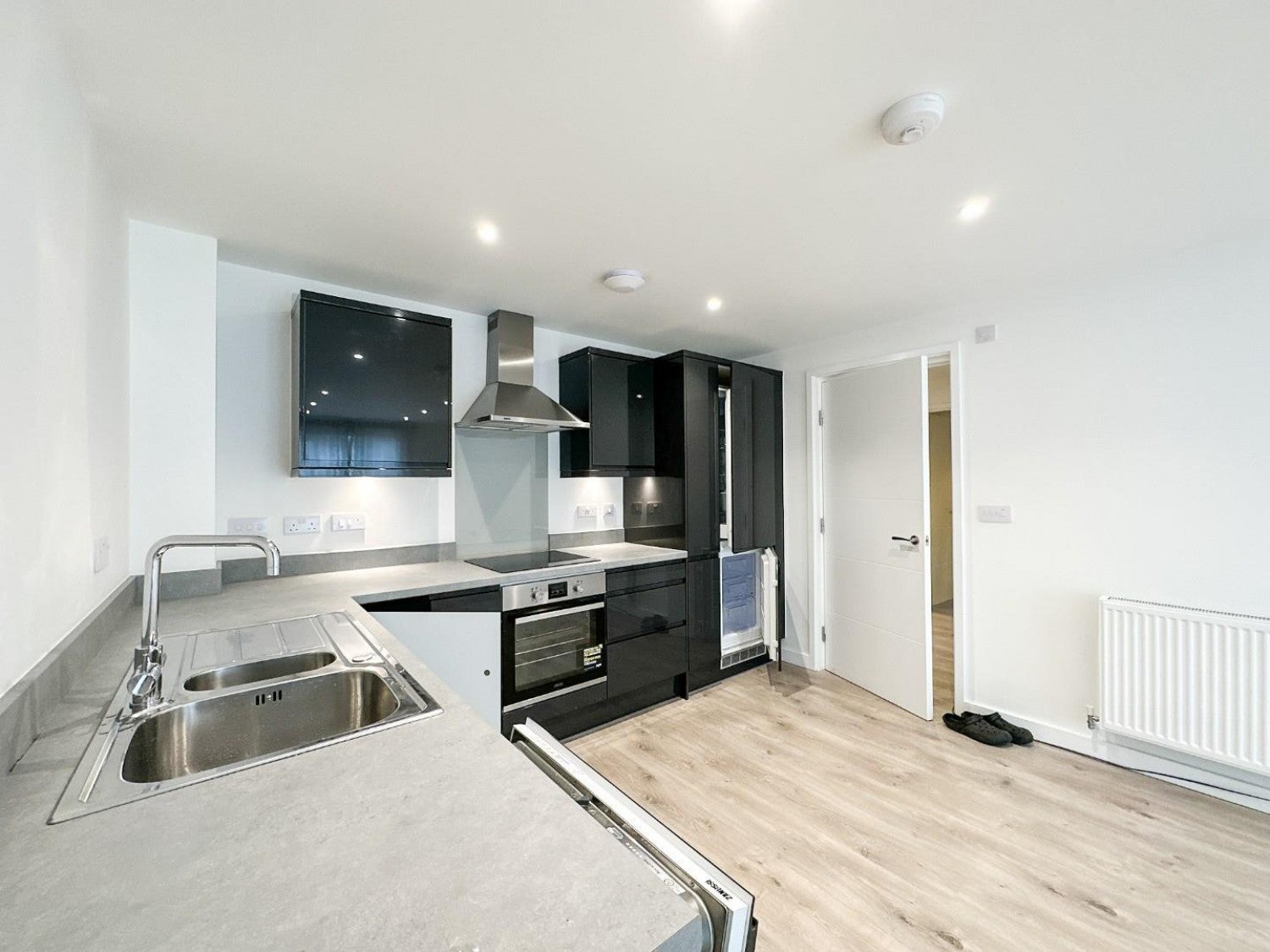 Flat Ashton Rise in Bristol