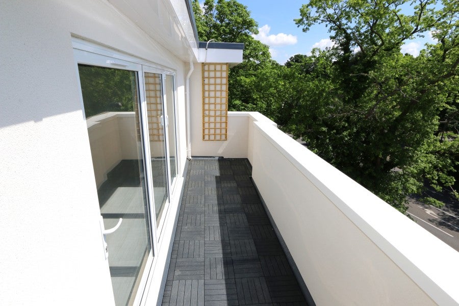 Flat Cheam Road in Epsom and Ewell