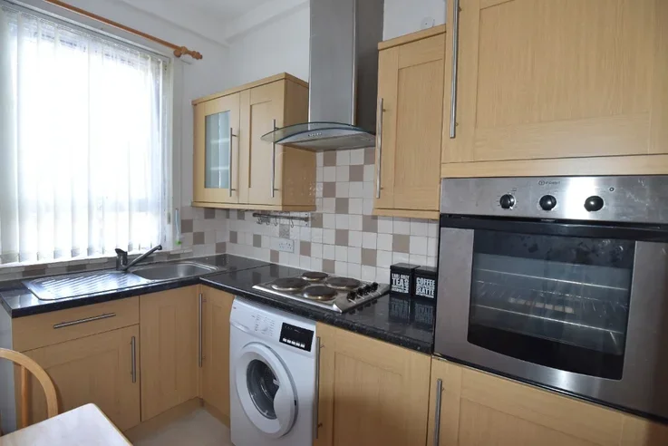 Flat Bathgate Road in Blackburn