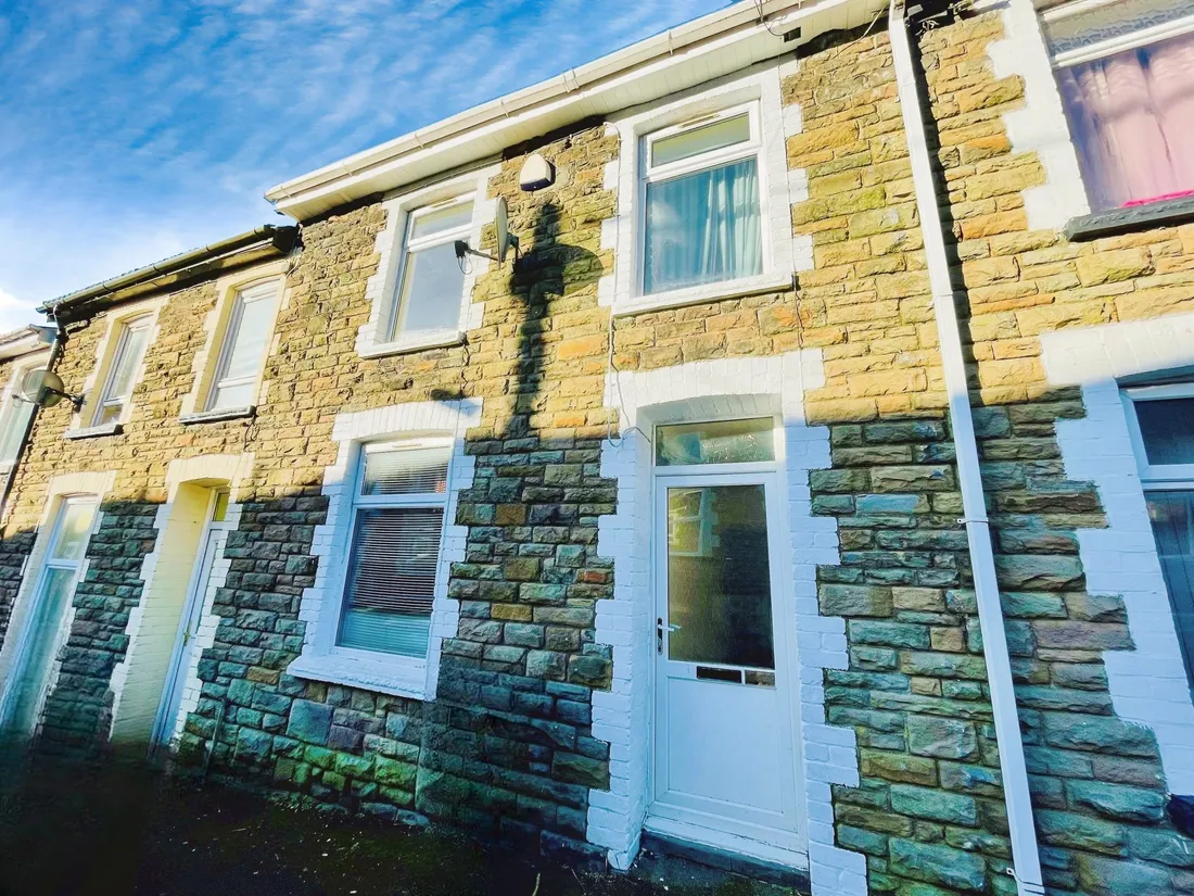 House Part Street in Blaina