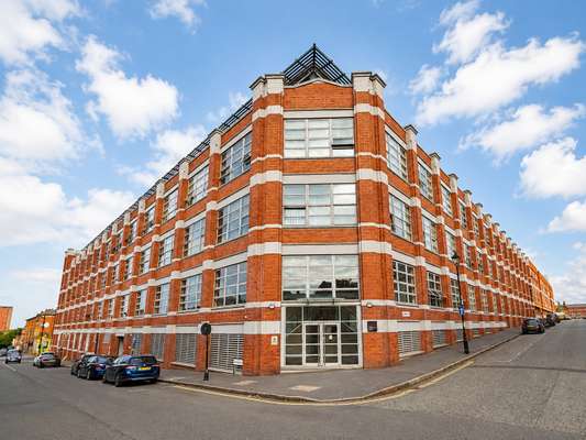 Flat Great Hampton Street in Birmingham