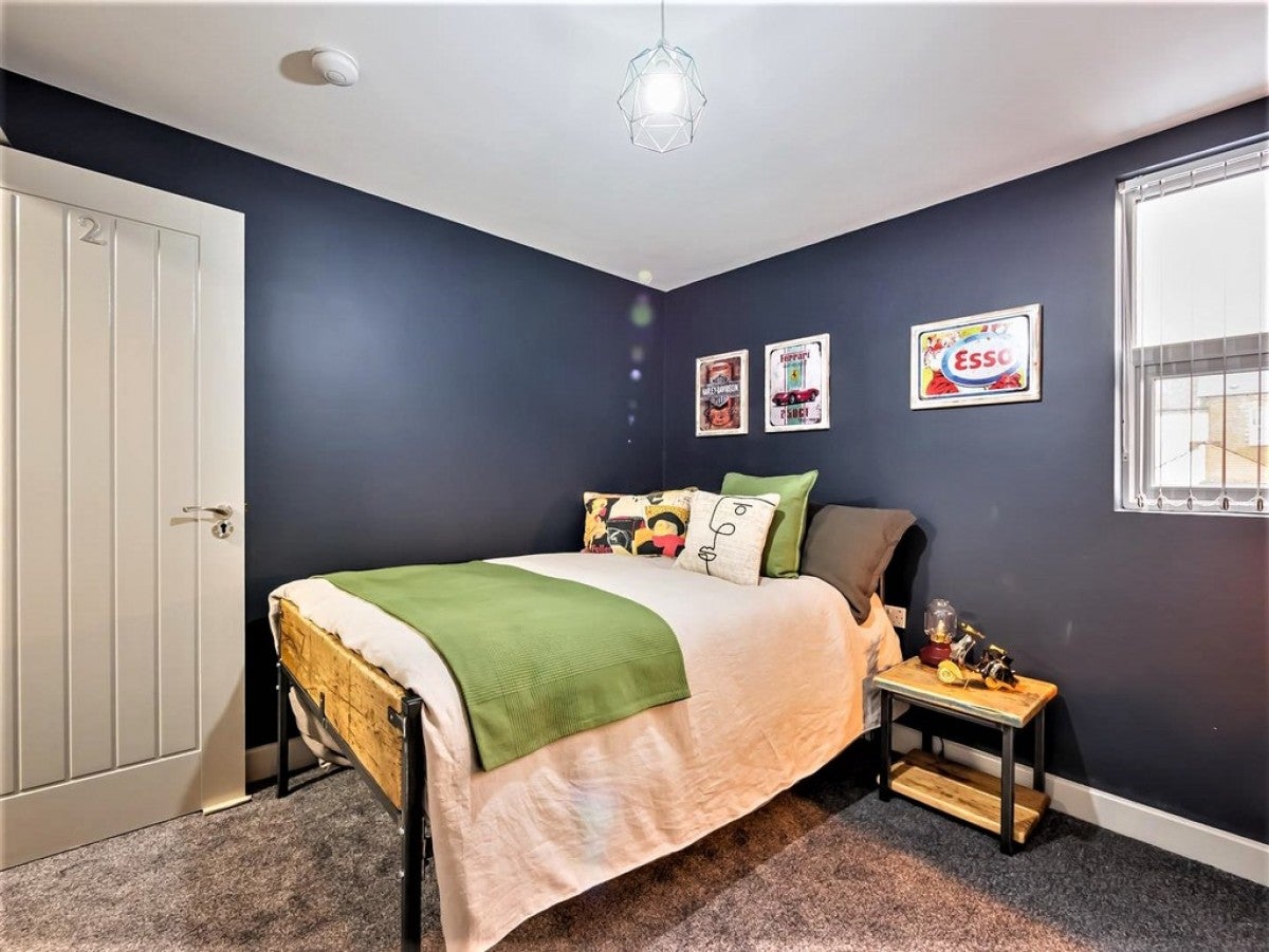 Room Gresham Street in Coventry