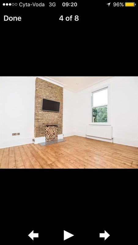Room Longley Road in Greater London