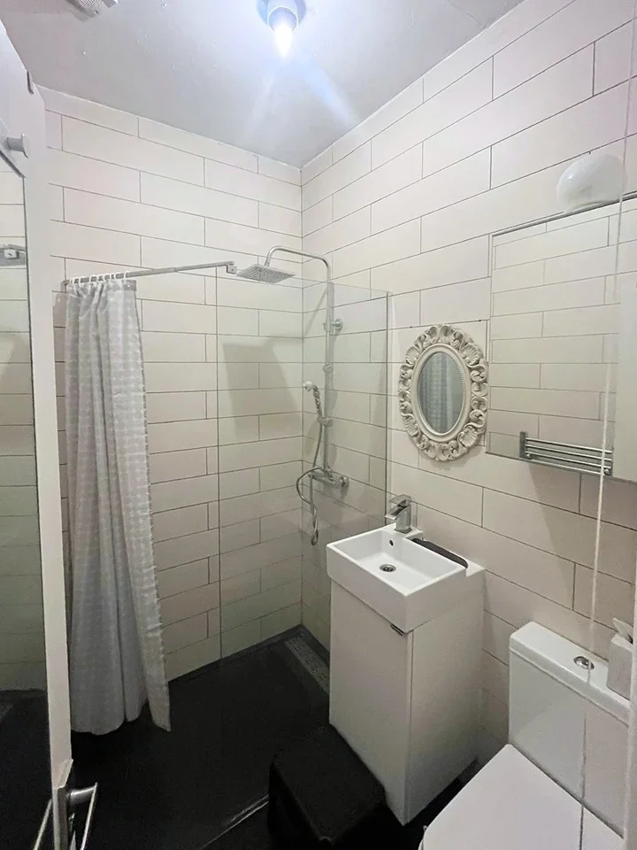 Flat Newington Green Road in Greater London