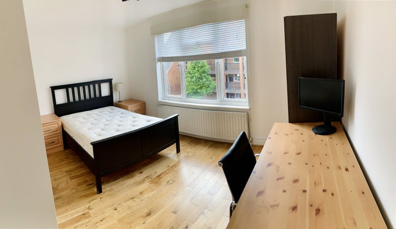 Room Hoxton Street in Greater London