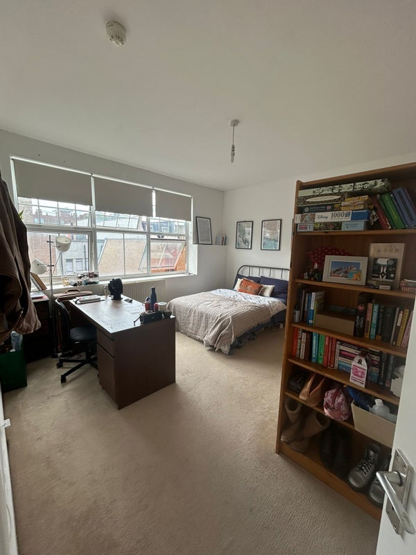 Room Alice Street in Greater London