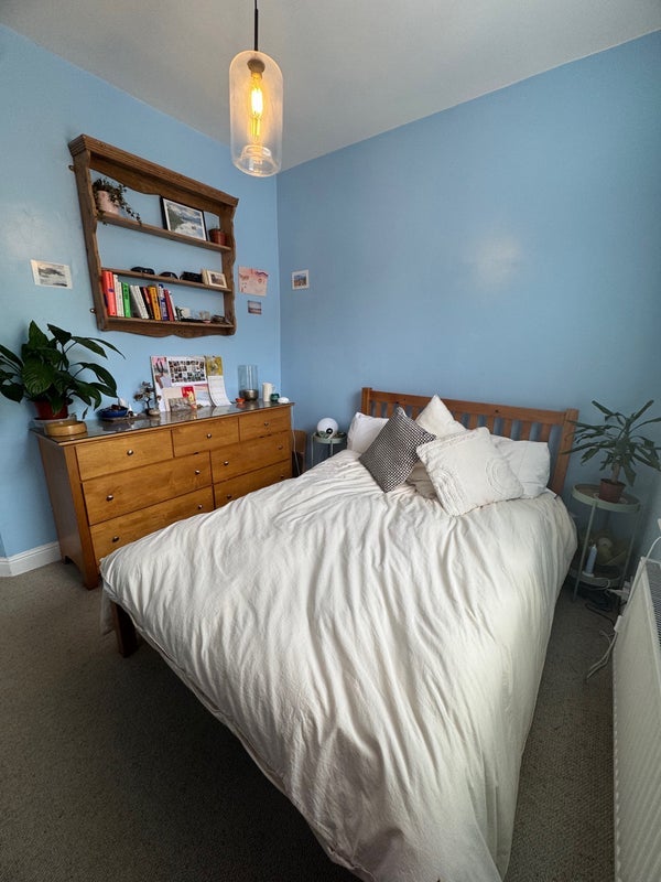 Room Everett Road in Manchester