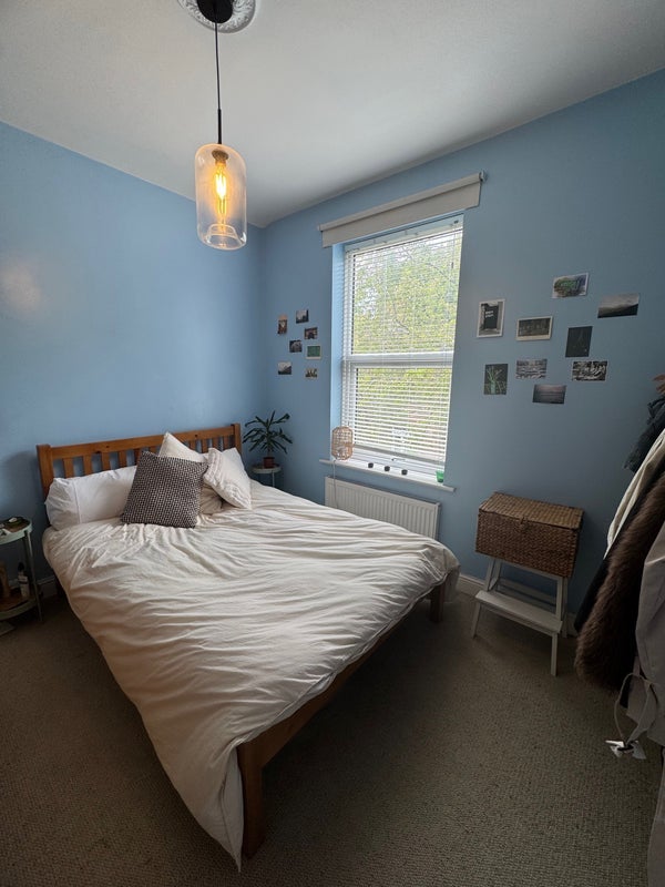 Room Everett Road in Manchester