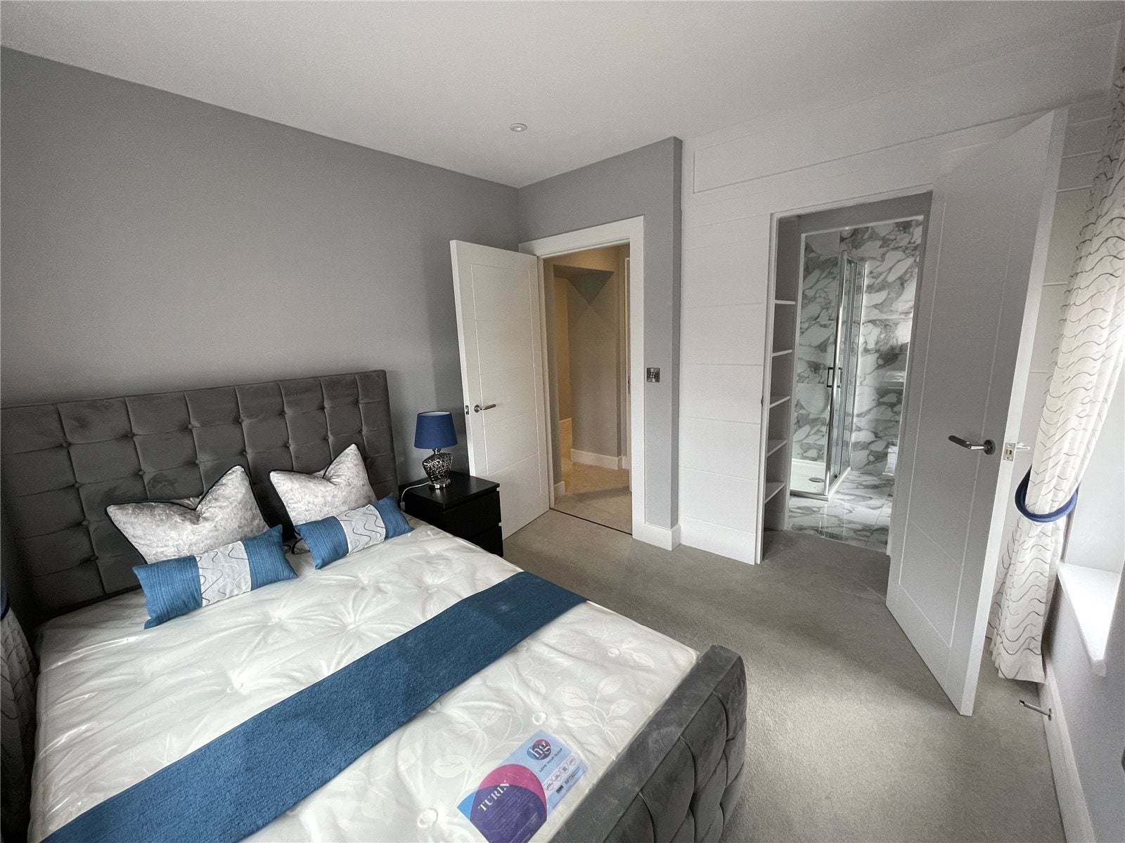 Flat West Avenue in Newcastle upon Tyne