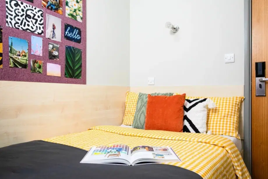 Room Rackhay in Bristol