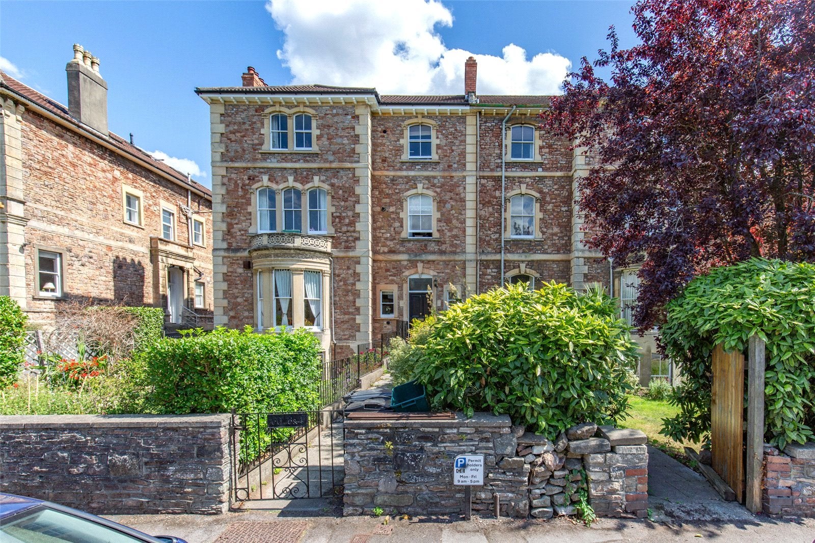Flat Apsley Road in Bristol