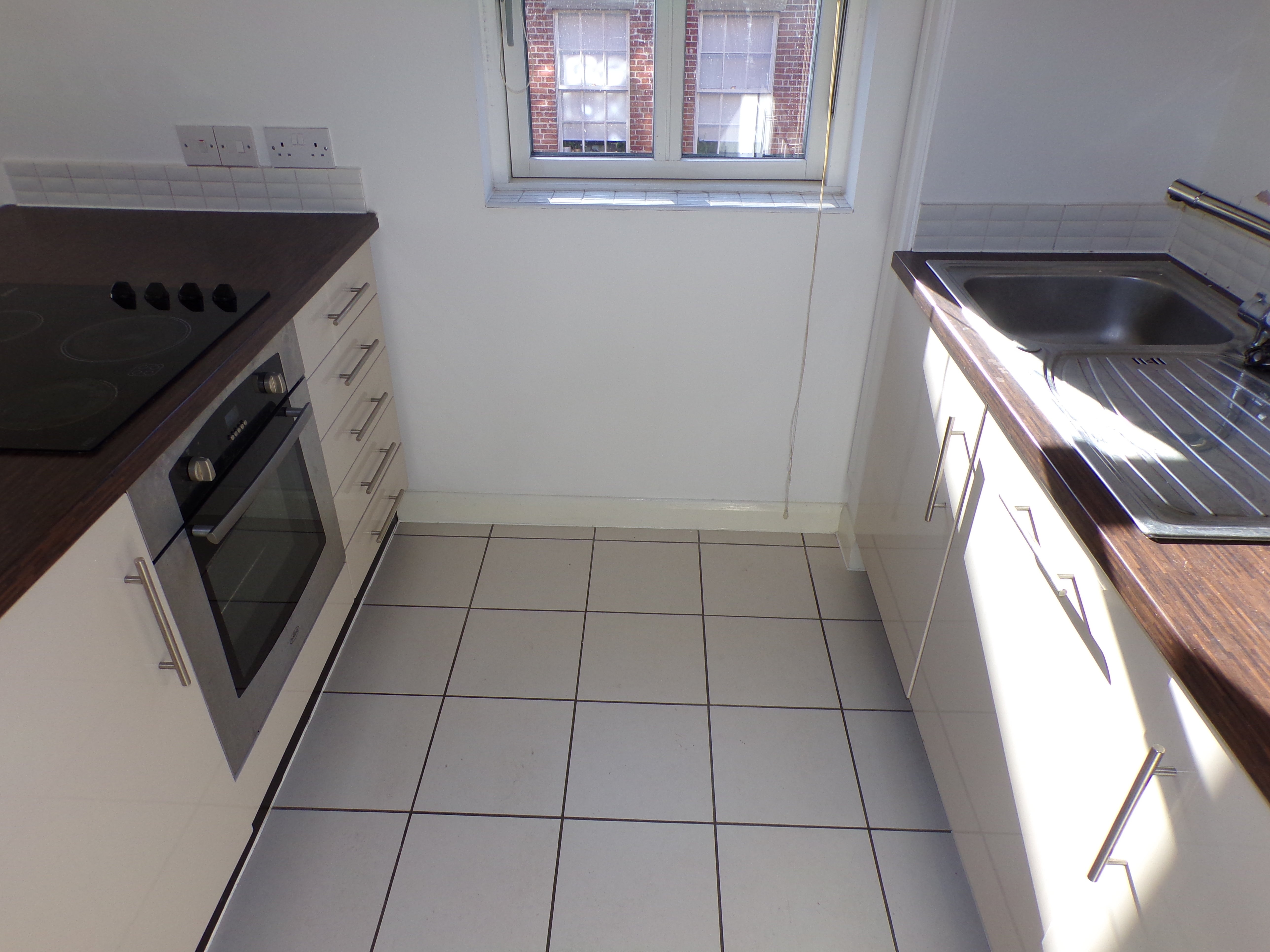 Flat Avenham Lane in Preston