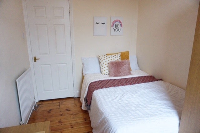Flat Simonside Terrace in Newcastle upon Tyne