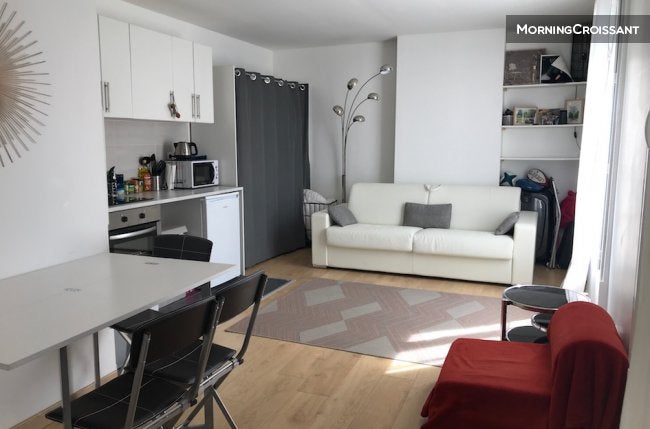 Flat Rue de la Croix Nivert in Paris