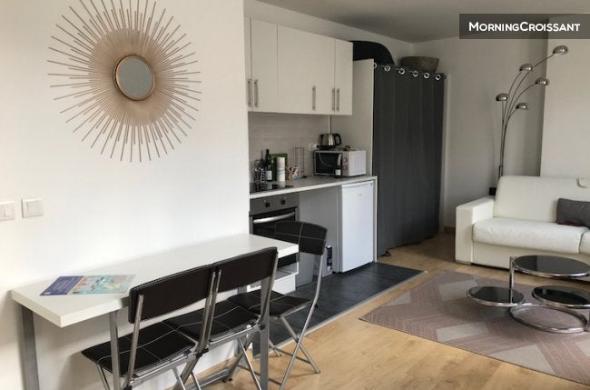 Flat Rue de la Croix Nivert in Paris