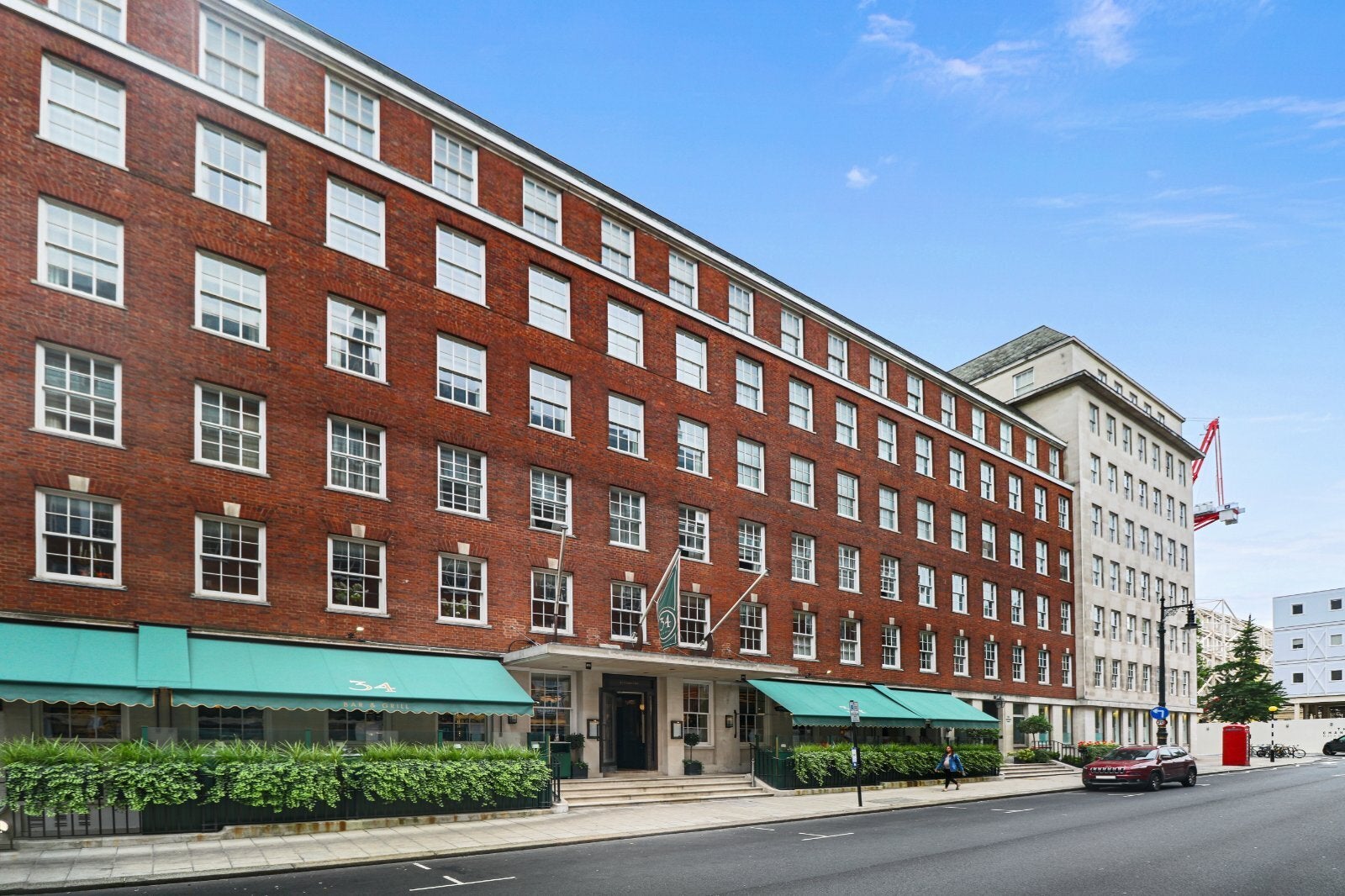 Flat Grosvenor Square in City of Westminster