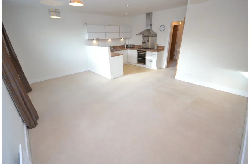 Flat Maybury Drive in City of Edinburgh