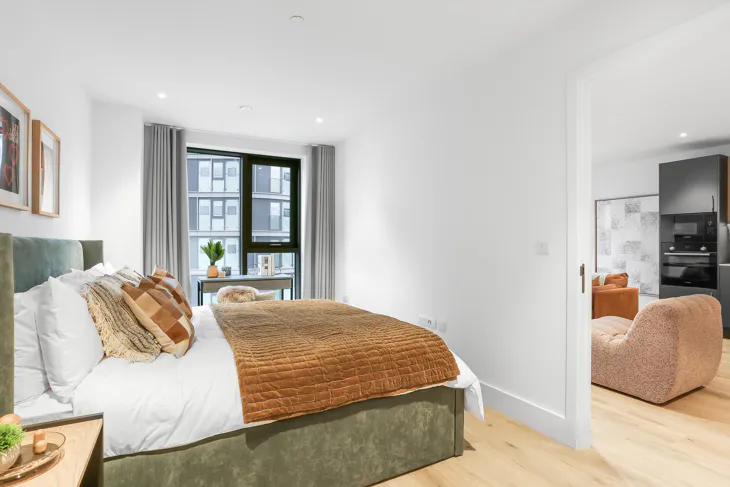 Flat Charter Street in Greater London