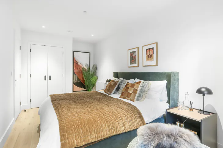 Flat Charter Street in Greater London