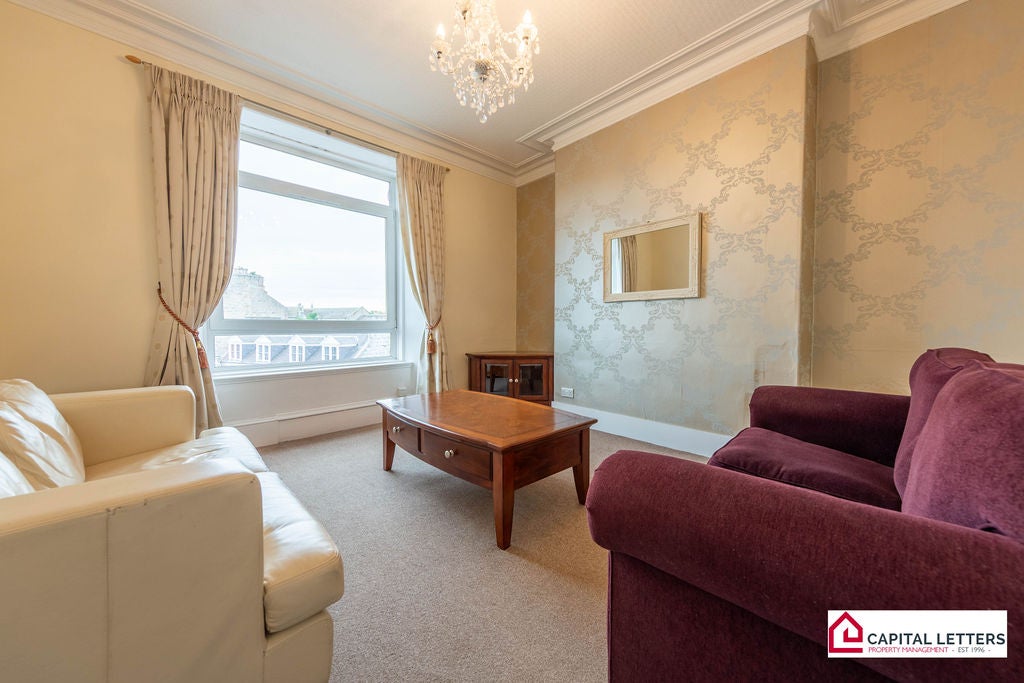 Flat Holburn Street in Aberdeen City