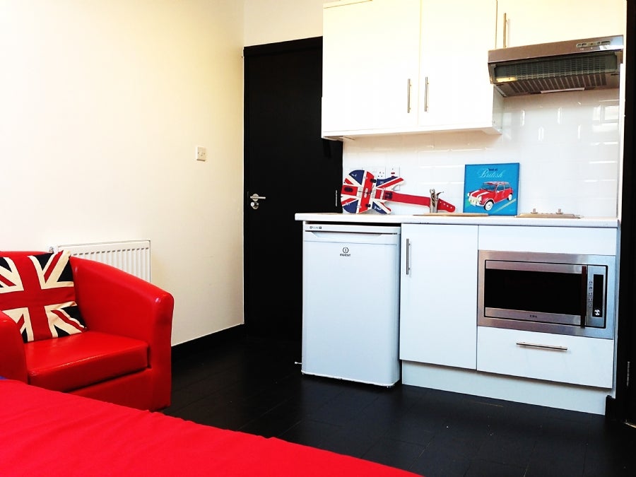 Flat Formans Road in Birmingham