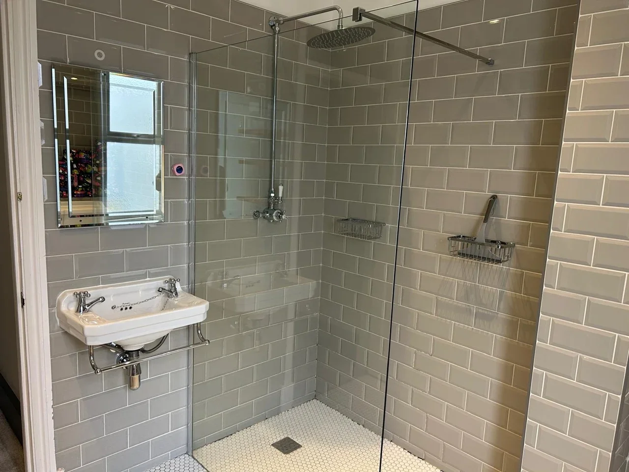 Flat Coldharbour Lane in Greater London