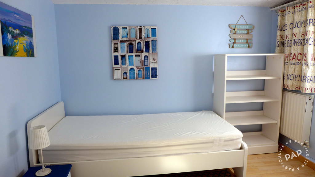 Room Boulevard du Port in Cergy