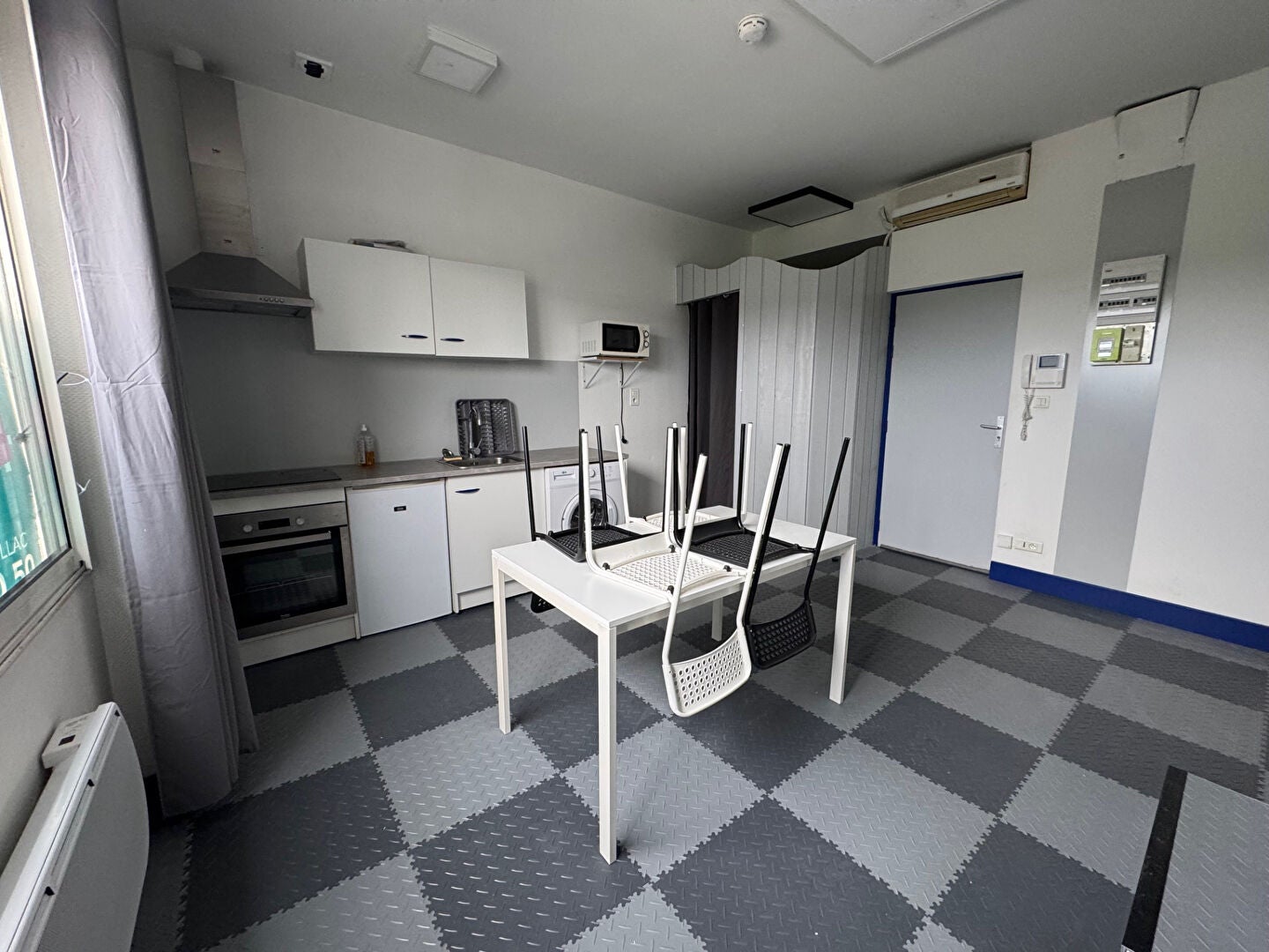 Flat Rue du Docteur Laurent Camboulives in Albi