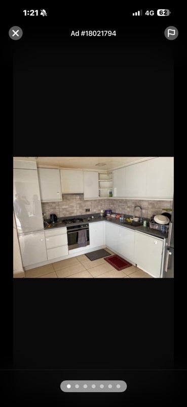 Room Halley Road in Greater London