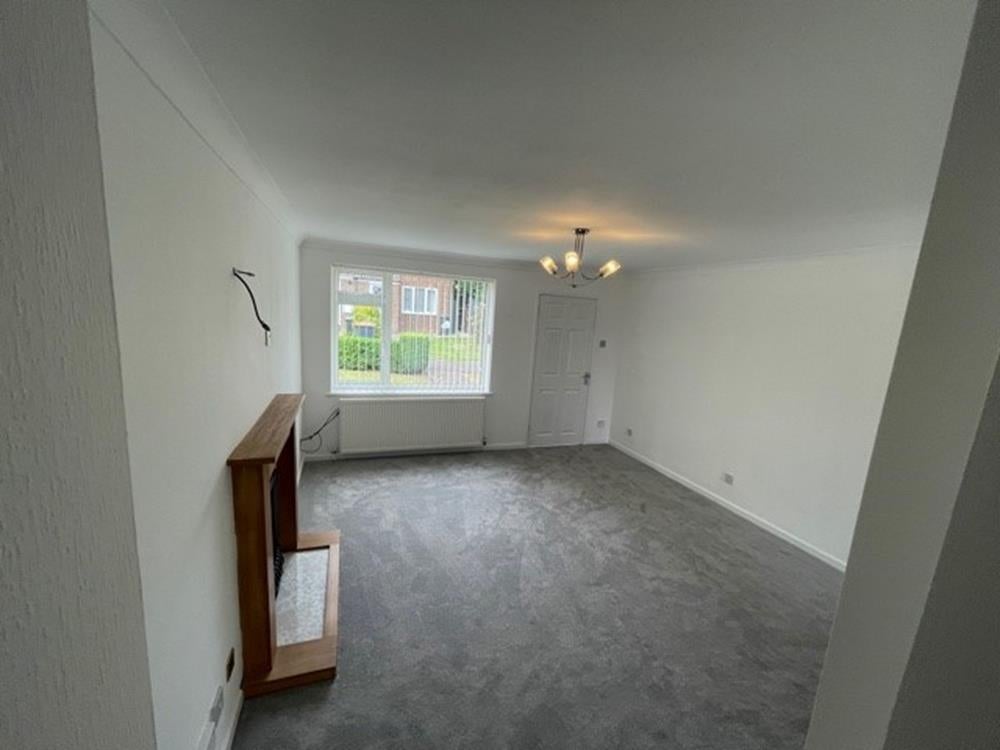 House Northdale Close in Kempston