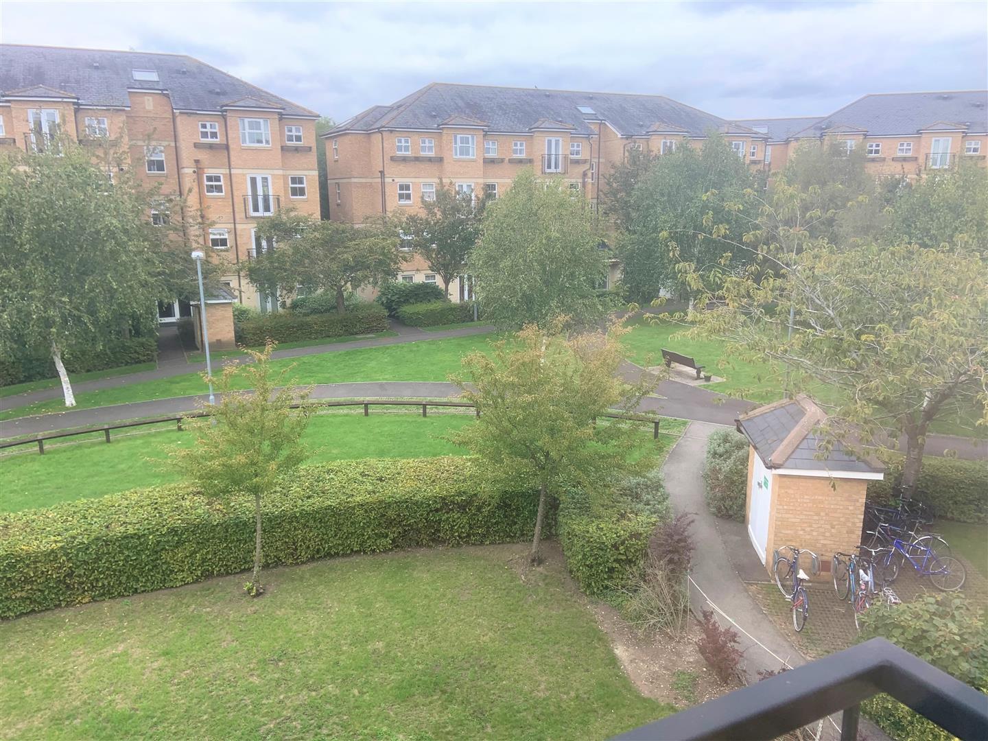Flat Venneit Close in Oxford