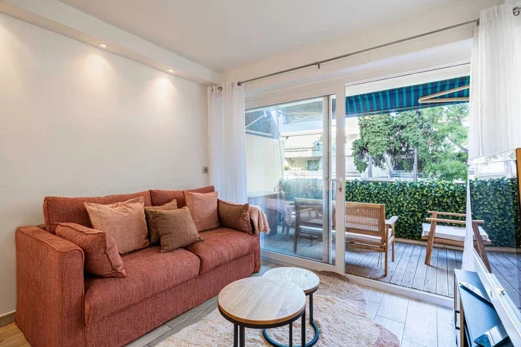 Flat Avenue Jean Cresp in Cannes