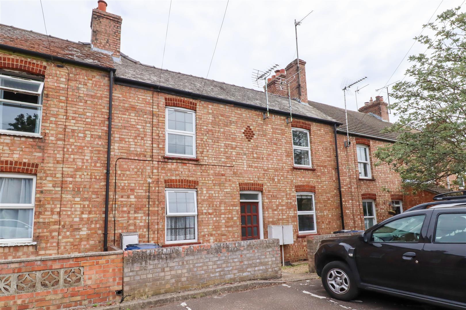 Flat Jubilee Terrace in Ely