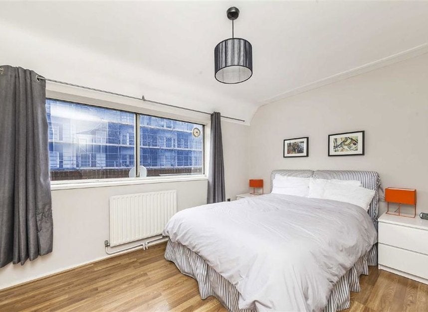Flat Queensway in City of Westminster