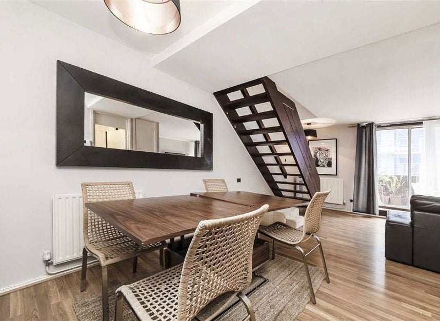 Flat Queensway in City of Westminster