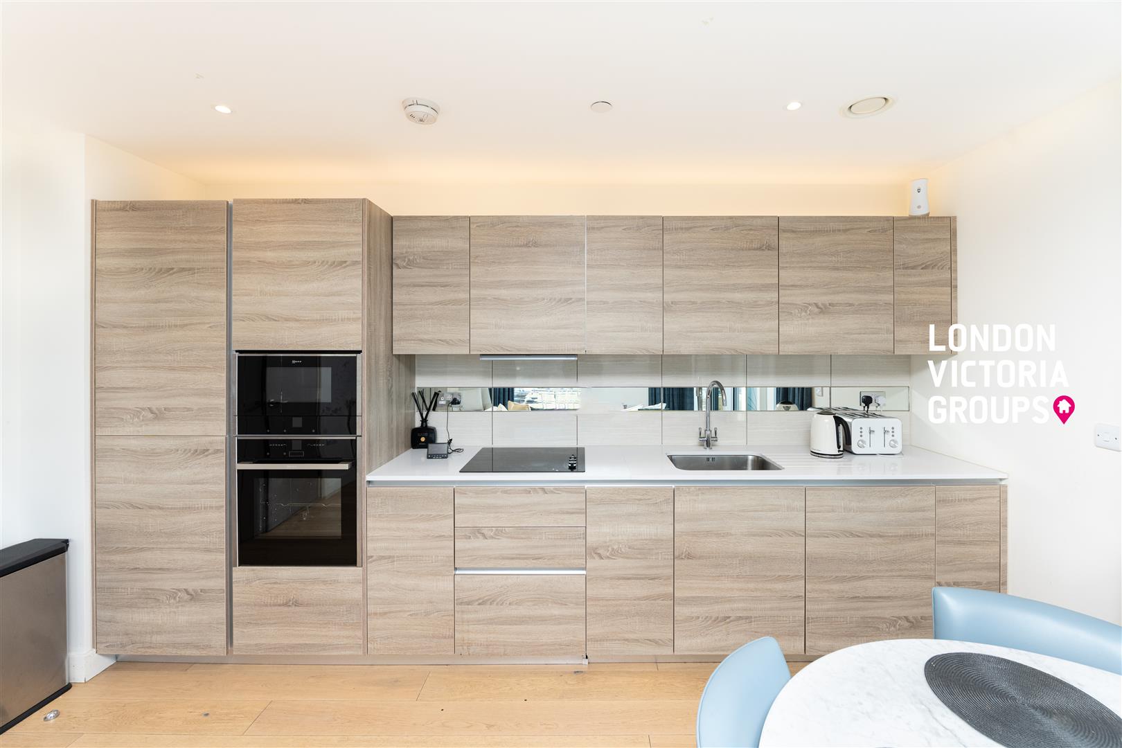 Flat Duke of Wellington Avenue in Greater London